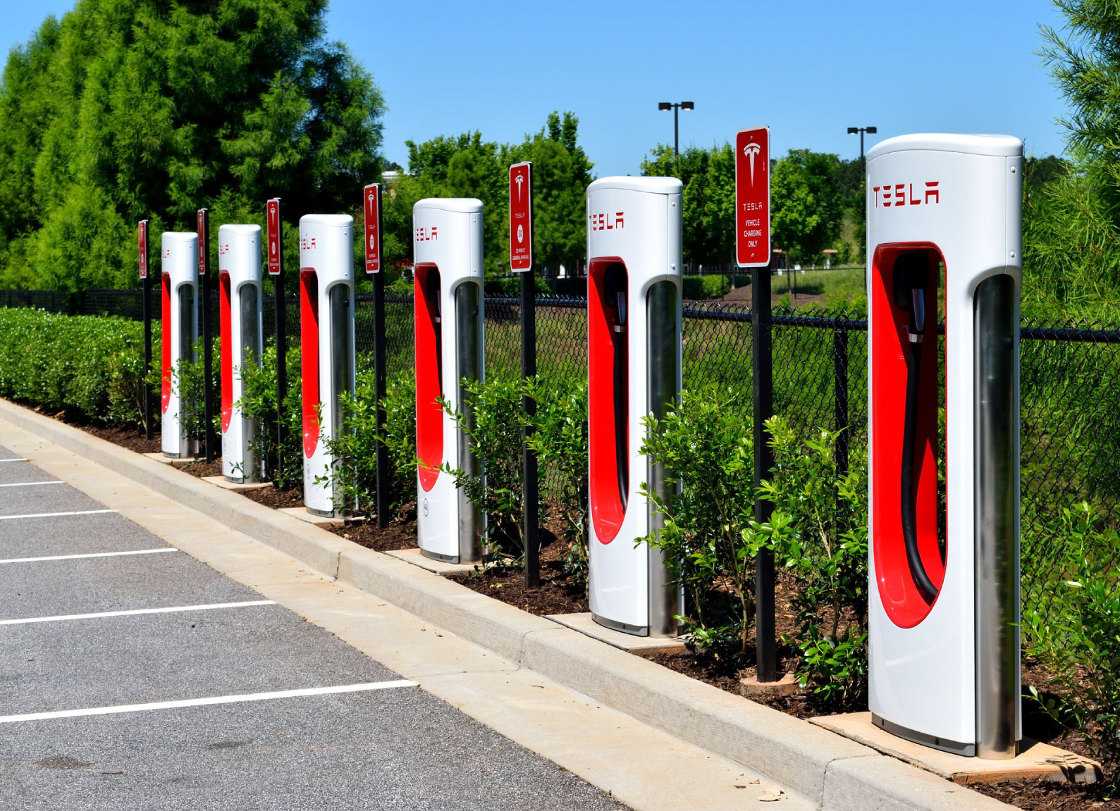 Signmark Car park Management E-guard EV charging signage